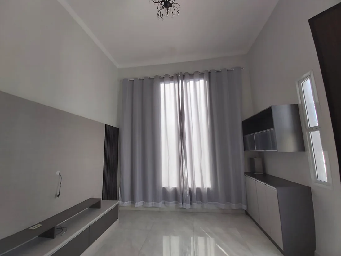 Sala de estar com acabamento premium